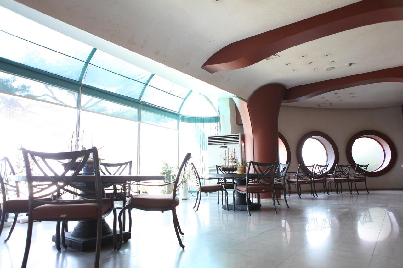 เบนิเกีย โฮเทล เมาน์เท็น แอนด์ โอเชียน แทโพฮัง Hotel ซกโช ภายนอก รูปภาพ